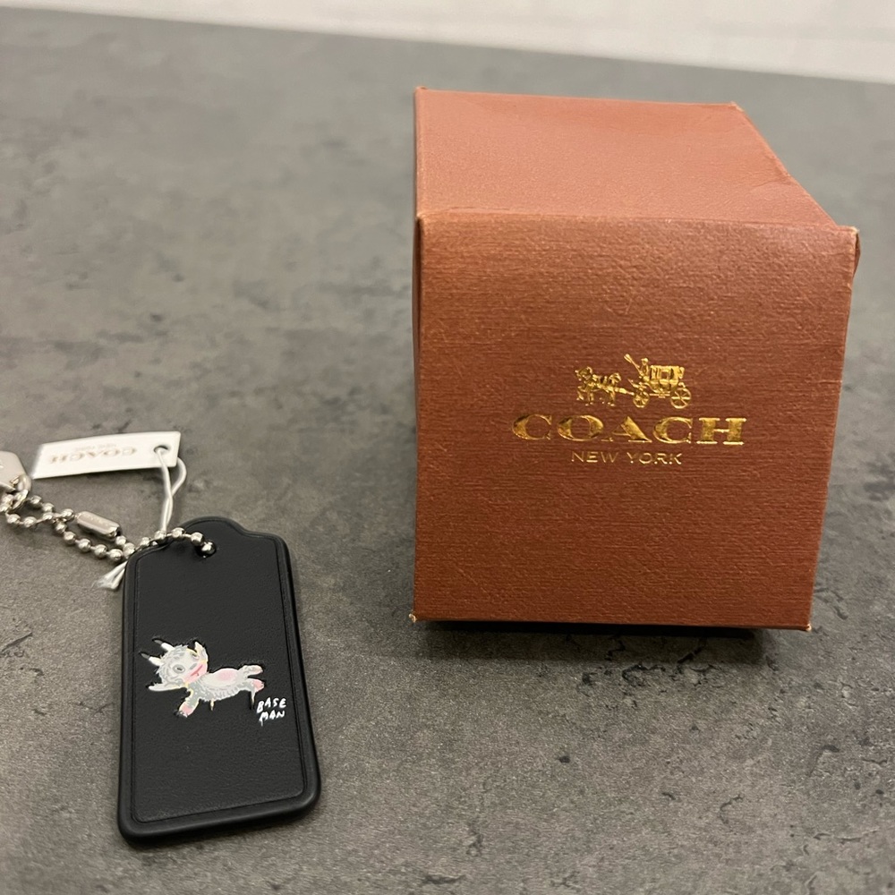 Coach X Baseman Beast
Leather Keychain Keyring